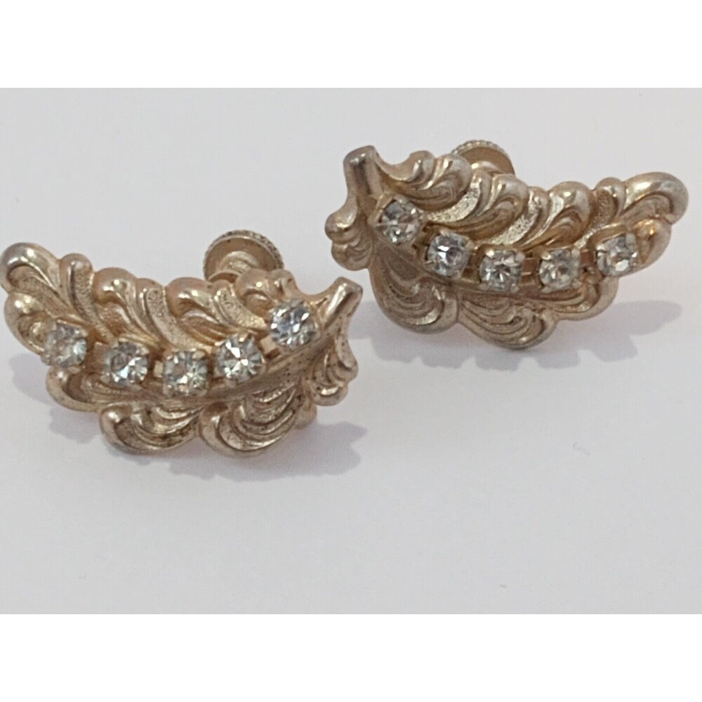 Vintage Silvertone Filagree Leaf Rhinestone Climber Screwback Earrings 1 1/8"